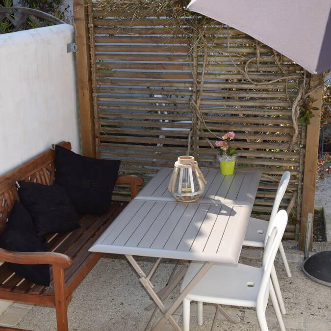 ile de re maison meublés de vacances  la flotte 