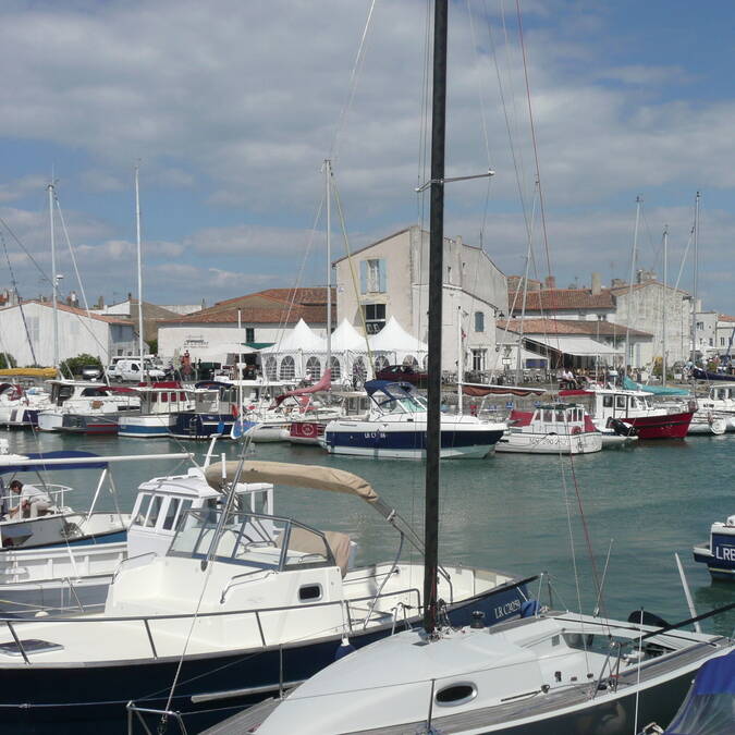location de villa à l'île de Ré Résidence Andréa hotel  résidence de tourisme 